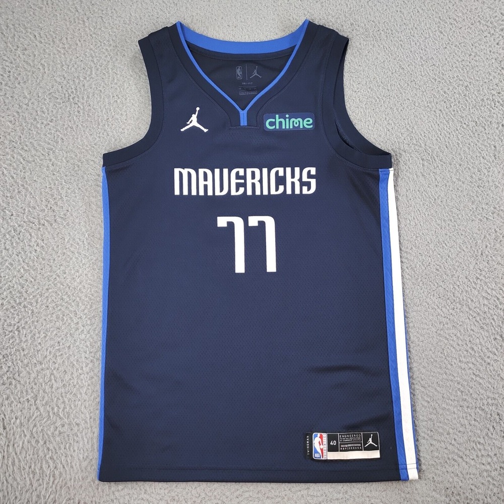 Luka Doncic Dallas Mavericks Nike Swingman NBA Basketball Jersey Mens Small 40